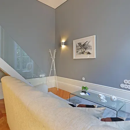 Mouzinho By On Gæstehus Porto