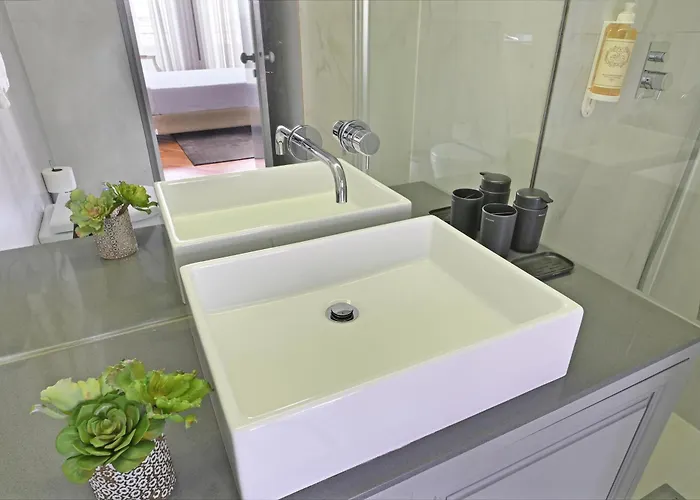 Mouzinho By On Porto