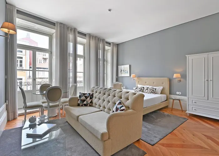 Mouzinho By On Гостевой дом Порту