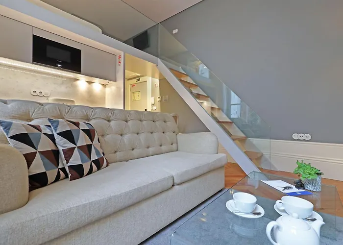 Mouzinho By On 4* Oporto