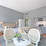 Mouzinho By On 4*